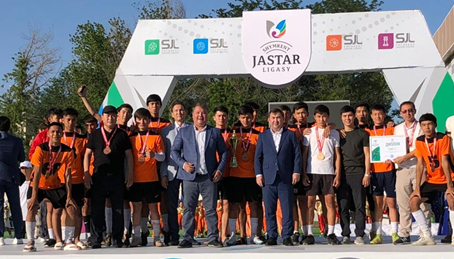 Өнер сайыстарынан жеңімпаз атанған оқушылар